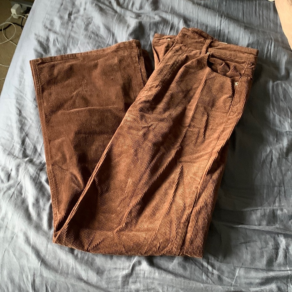 Cute brown corduroy pants